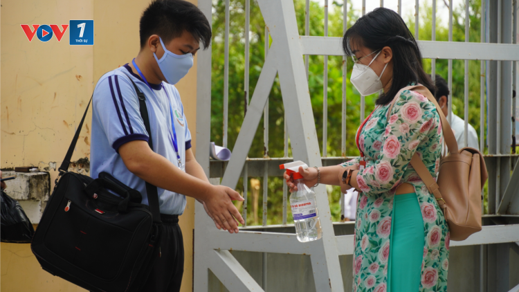 THỜI SỰ 12H TRƯA 20/10/2021: Hôm nay xã đảo Thạnh An, huyện Cần Giờ, TP HCM cho phép học sinh trở lại học trực tiếp