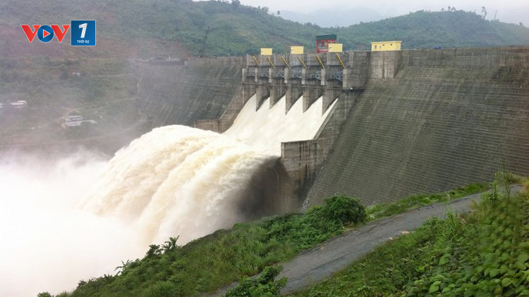 Đảm bảo an toàn công trình hồ đập mùa mưa bão (11/10/2021)
