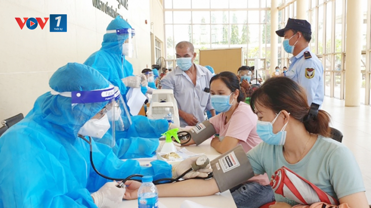 THỜI SỰ 12H TRƯA 22/11/2021: Các địa phương đang đẩy nhanh tiến độ tiêm vaccine cho học sinh