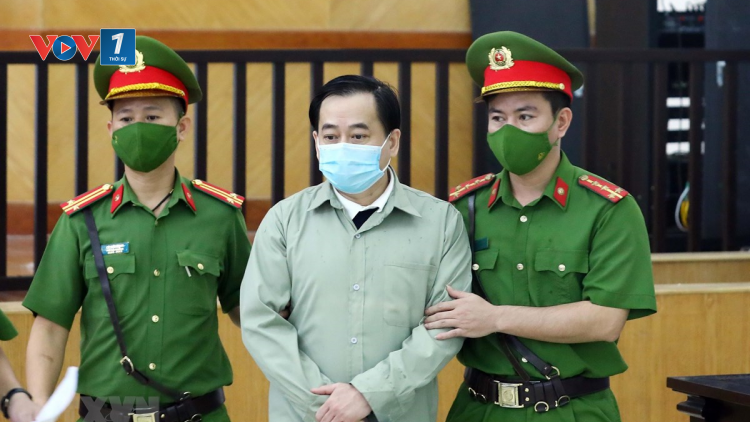 THỜI SỰ 12H 05/11/2021: Hôm nay 5/11, bắt đầu xét xử vụ án Phan Văn Anh Vũ về tội đưa hối lộ