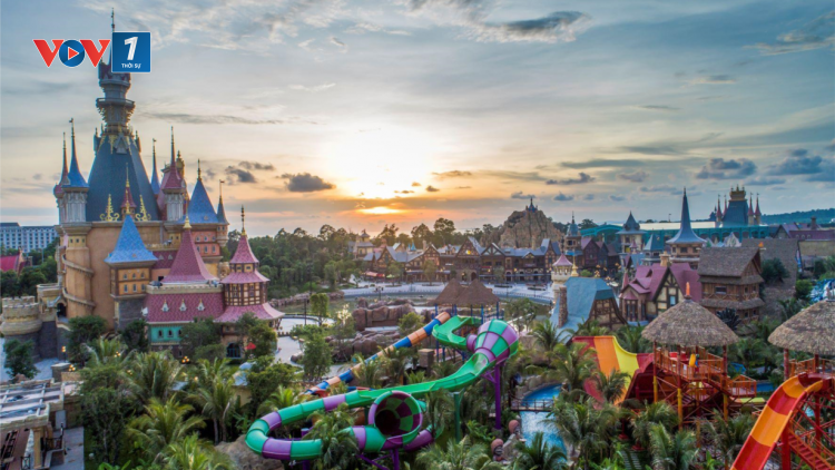 THỜI SỰ 12H TRƯA 20/11/2021: Thành phố Phú Quốc, tỉnh Kiên Giang, chính thức mở cửa đón 200 khách du lịch đầu tiên đến từ Hàn Quốc, sau 2 năm đóng cửa vì dịch bệnh