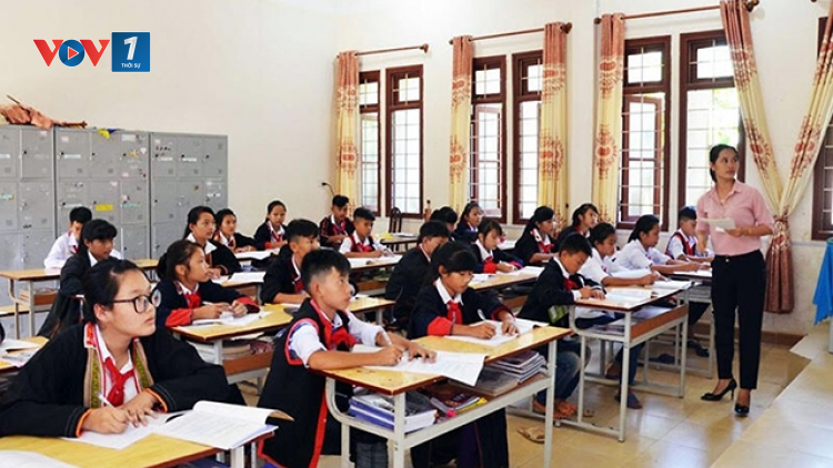 Chính sách miễn, giảm học phí cho học sinh, sinh viên vùng dân tộc thiểu số và miền núi (07/12/2021)