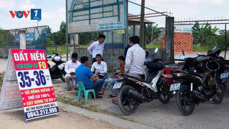 Sốt nóng thị trường bất động sản và hệ lụy (28.12.2021)