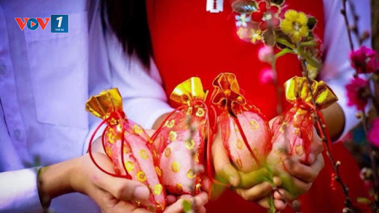 Tục mua muối đầu năm: Mong một năm mới no đủ, mặn mà và ấm áp (12/2/2021)