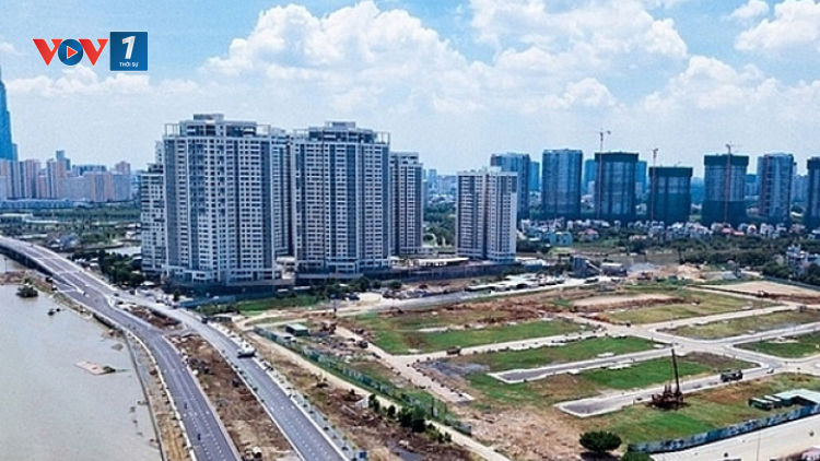 Hàng loạt doanh nghiệp bất động sản phải ngưng hoạt động (22/2/20221)