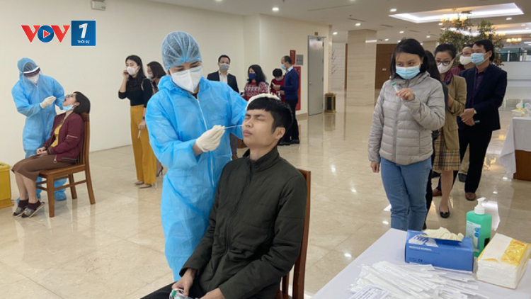 Xét nghiệm tất cả các trường hợp từ Hải Dương về Hà Nội (17/2/2021)