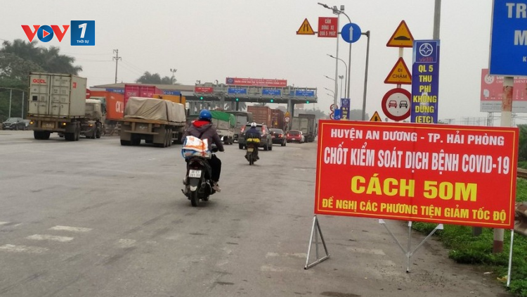 THỜI SỰ 18H CHIỀU 06/02/2021: Quy định "Xin xác nhận ra vào thành phố" của Hải Phòng đang làm khó cho người dân muốn trở về thành phố trong dịp này
