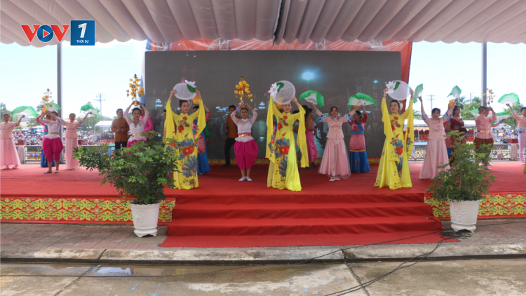 Đồng bào Kinh, Khmer, Hoa đoàn kết vui Xuân, đón Tết (05/02/2021)