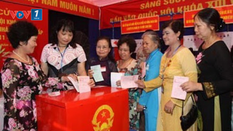 Quốc hội nỗ lực thực hiện hiệu quả phương châm "Đoàn kết, đổi mới, sáng tạo vì lợi ích của nhân dân"