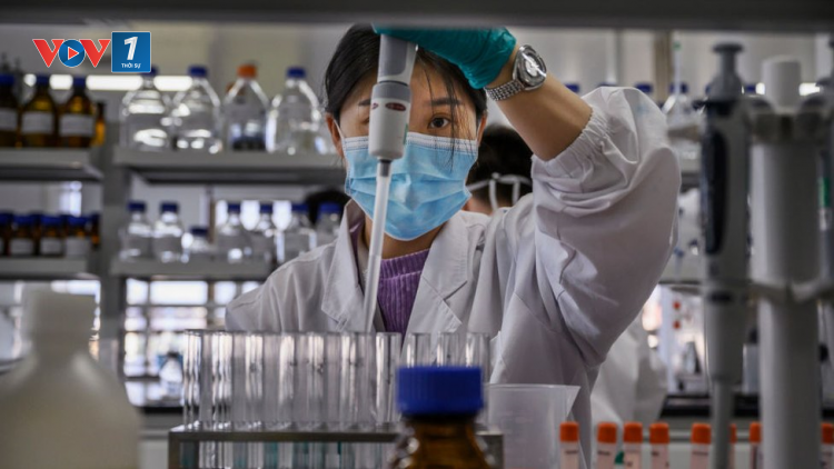 THỜI SỰ 21H30 ĐÊM 09/03/2021: Việt Nam sẽ có gần 6 triệu liều vaccine trong tháng 3 và tháng tư này.