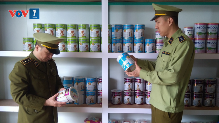 Lạng Sơn kiểm tra, xử lý hộ kinh doanh sữa nhập lậu trên zalo (23/4/2021)