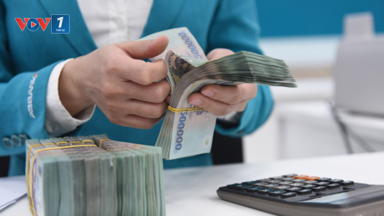 Kểm soát tín dụng vào các lĩnh vực rủi ro như bất động sản, chứng khoán (15/04/2021)