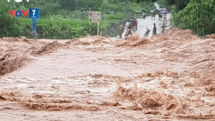 Cần có chiến lược lâu dài trong phòng chống thiên tai khu vực miền núi phía Bắc (29/04/2021)