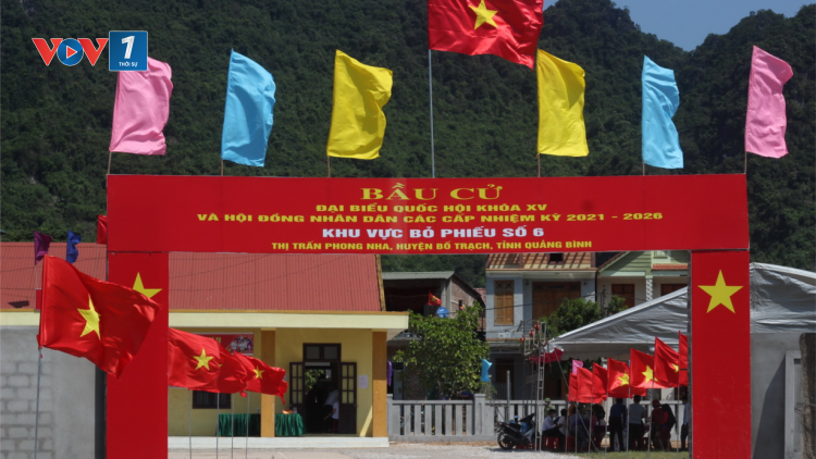 Bầu cử sớm ở Quảng Bình: Đảm bảo an toàn phòng dịch (21/5/2021)