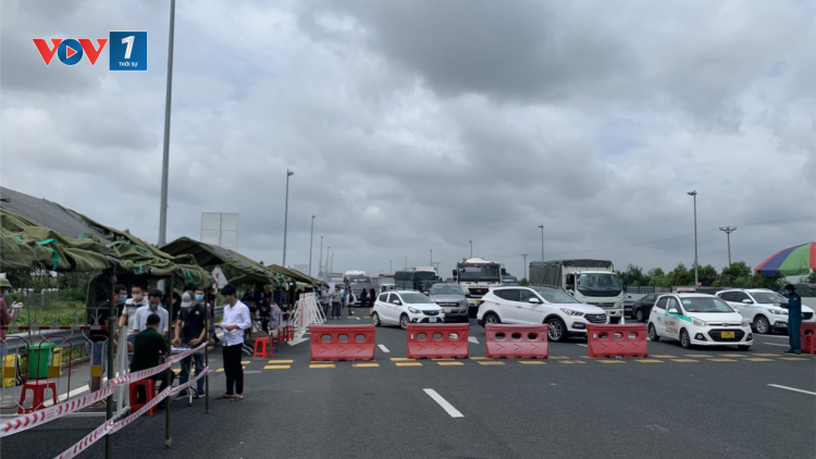 Quảng Ninh tái lập các chốt kiểm soát Covid-19 (08/05/2021)