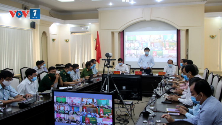 Đồng Tháp họp trực tuyến Ban chỉ đạo phòng, chống dịch Covid-19 với các địa phương (04/05/2021)