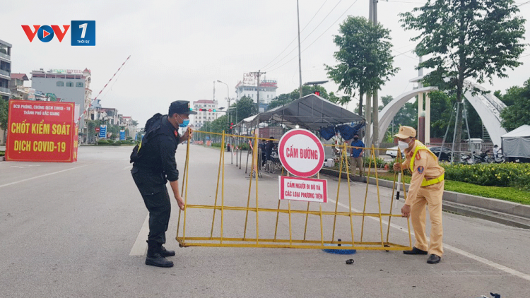 THỜI SỰ 12H TRƯA 24/06/2021: TP. Bắc Giang được gỡ bỏ giãn cách xã hội