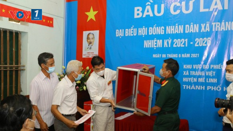 THỜI SỰ 18H CHIỀU 06/06/2021: Xử lý vi phạm kịp thời, cử tri tin tưởng đi bầu cử lại tại 2 tổ bầu cử thuộc huyện Phú Xuyên và Mê Linh của thành phố Hà Nội