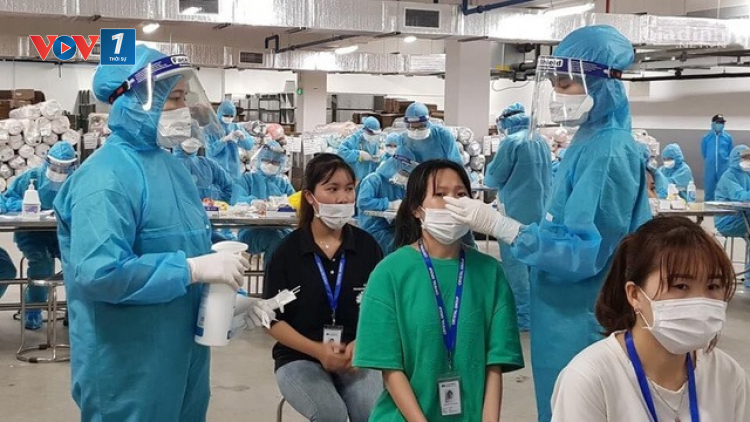THỜI SỰ 21H30 ĐÊM 19/8/2021: Số ca mắc COVID-19 ở nước ta lần đầu tiên vượt mốc 10.000 ca một ngày