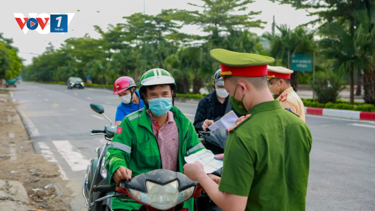 THỜI SỰ 21H30 ĐÊM 08/08/2021: Hà Nội siết chặt việc cấp và sử dụng Giấy đi đường trong thời gian giãn cách XH