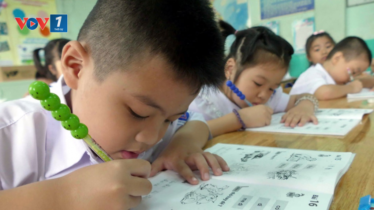 Năm học mới: Chống “hẫng” khi triển khai chương trình mới ở lớp 2, lớp 6 (31/08/2021)
