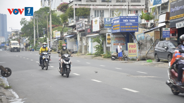 THỜI SỰ 12H TRƯA 30/09/2021: TP.Hồ Chí Minh chính thức công bố Chỉ thị mới về từng bước nới lỏng giãn cách xã hội áp dụng từ ngày mai 1/10.