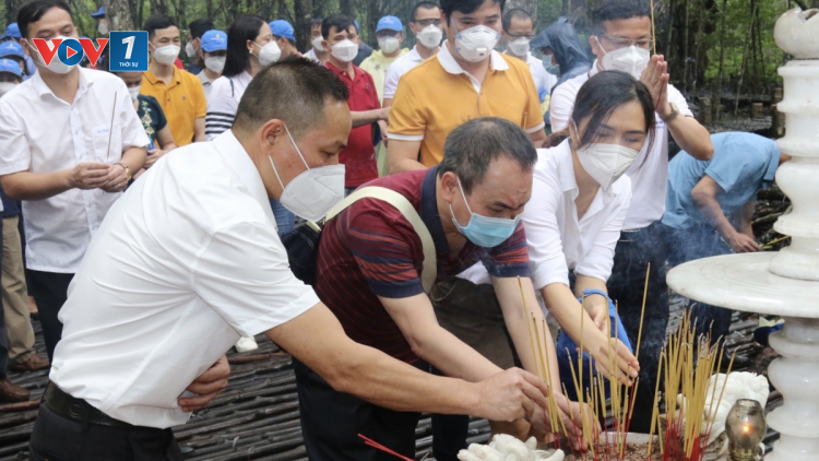 THOỪI SỰ 18H CHIỀU 19/09/2021: TPHCM tổ chức chương trình du lịch tri ân đội ngũ y tế tuyến đầu phòng, chống dịch Covid-19 tại Cần Giờ và Củ Chi.