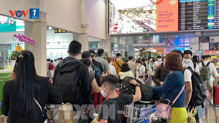 THỜI SỰ 18H CHIỀU 24/1/2023: Hôm nay, 24/1 (3 Tết), lượng hành khách qua sân bay Tân Sơn Nhất, TP.HCM, tăng kỷ lục.