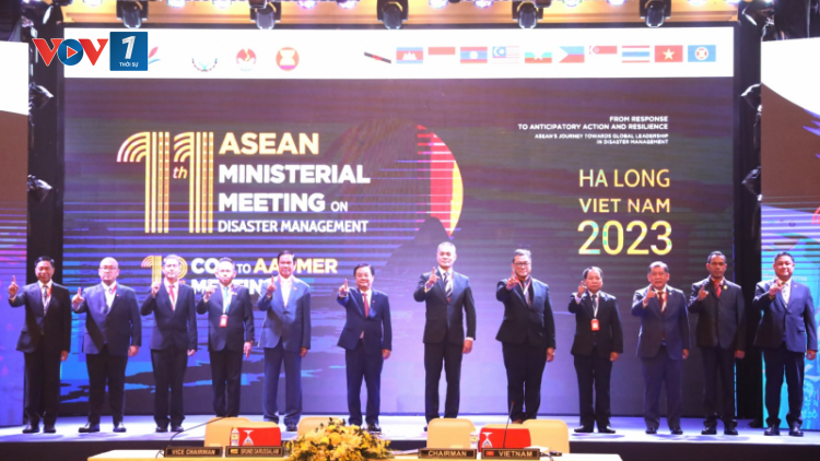 THỜI SỰ 18H CHIỀU 12/10/2023: Hội nghị Bộ trưởng ASEAN về quản lý thiên tai lần thứ 11 thông qua Tuyên bố Hạ Long về hành động sớm trong quản lý thiên tai ASEAN.