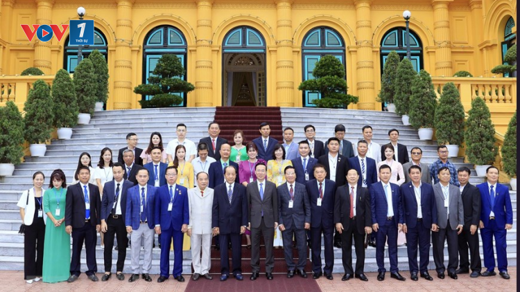 THỜI SỰ 12H TRƯA 12/10/2023: Chủ tịch nước Võ Văn Thưởng gặp mặt đoàn đại biểu Tổng Hội Nông nghiệp và Phát triển nông thôn Việt Nam