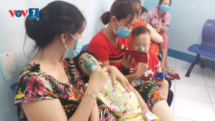 Gia tăng các ca bệnh hô hấp- giải pháp phòng ngừa và chuyển nặng (26/11/2023)