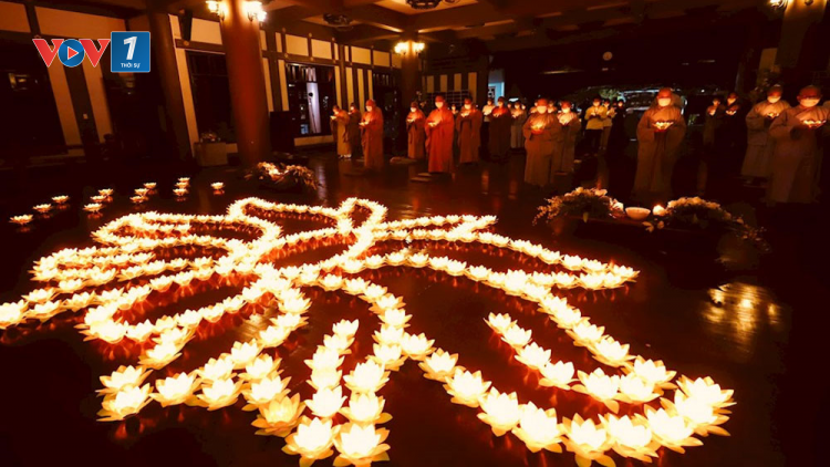 THỜI SỰ 21H30 ĐÊM 19/11/2023: Tối nay, diễn ra Lễ tưởng niệm các nạn nhân tử vong do  tai nạn GT nhằm nhắc nhở mọi người về tầm quan trọng của việc tuân thủ quy định pháp luật trật tự ATGT