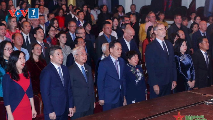 THỜI SỰ 21H30 ĐÊM 27/11/2023: Lễ kỷ niệm trọng thể 50 năm ngày thiết lập quan hệ ngoại giao giữa Việt Nam và Pháp.