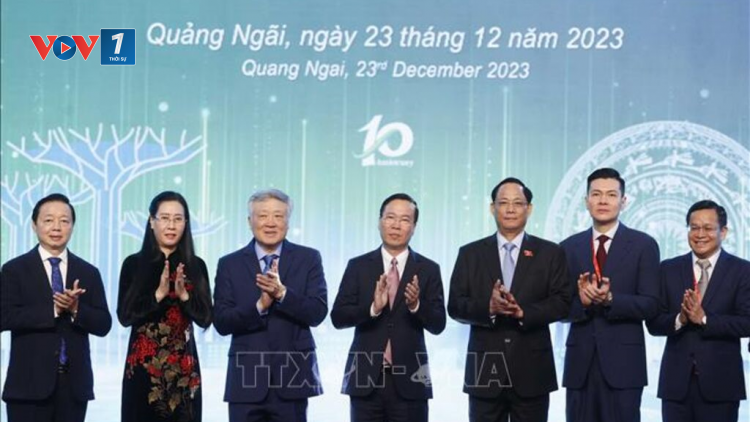 THỜI SỰ 12H TRƯA 23/12/2023: Chủ tịch nước Võ Văn Thưởng dự lễ kỷ niệm 10 năm thành lập khu công nghiệp VSIP Quảng Ngãi.