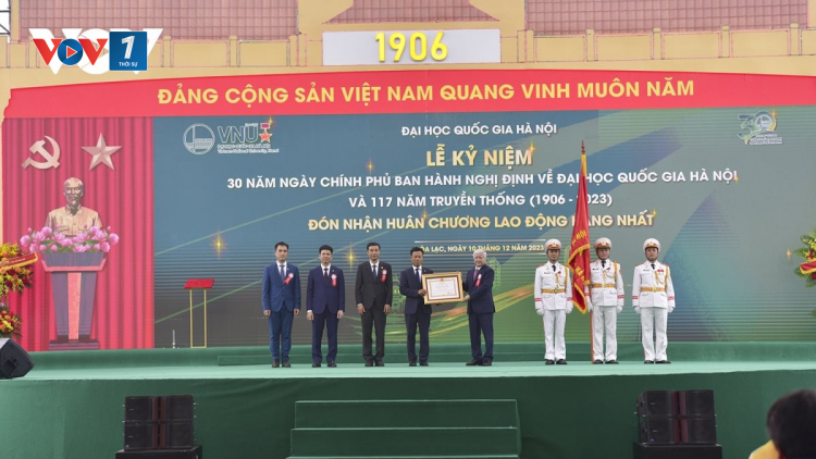 THỜI SỰ 18H CHIỀU 10/12/2023: ĐH QG Hà Nội 30 năm phát huy vai trò đầu tàu trong giáo dục đại học.