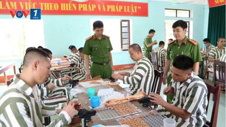 THỜI SỰ 6H SÁNG 28/12/2023: Chủ tịch nước ân giảm hình phạt tử hình xuống tù chung thân cho 18 bị án có đơn xin ân giảm.