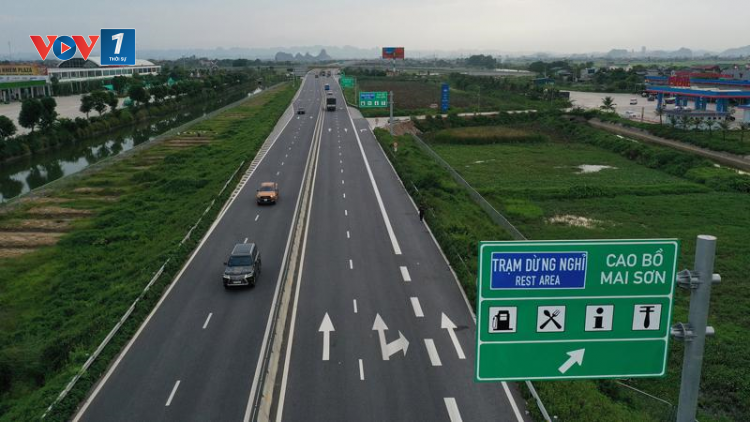 THỜI SỰ 12H TRƯA 17/12/2023: 12 dự án cao tốc phân kỳ sắp được đầu tư mở rộng, trong đó, 5 tuyến cao tốc có hai làn xe sẽ được đầu tư mở rộng trước