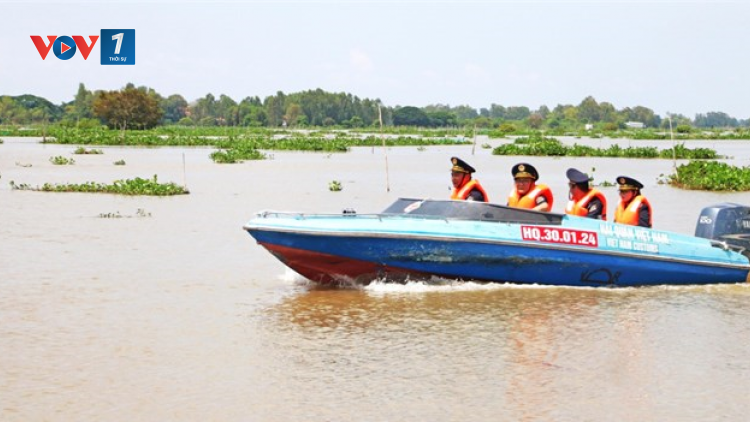 Hải quan An Giang: Quyết liệt đấu tranh, phòng chống, ngăn chặn vận chuyển ma tuý qua biên giới (04/12/2023)