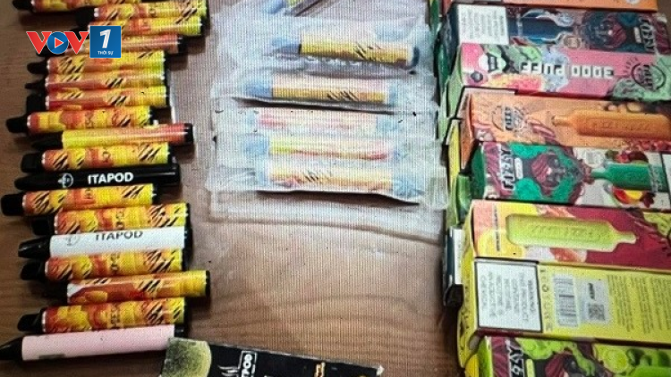 Tăng cường kiểm tra và xử phạt hành vi kinh doanh thuốc lá điện tử nhập lậu (21/2/2023)