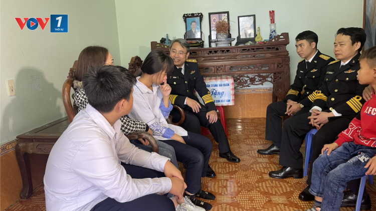 Nhân văn chương trình Hải quân nhận đỡ đầu con ngư dân (20+21/02/2023)