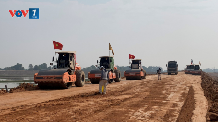 Nâng cao năng lực nhà thầu – đảm bảo tiến độ, chất lượng các công trình giao thông trọng điểm (01/02/2023)