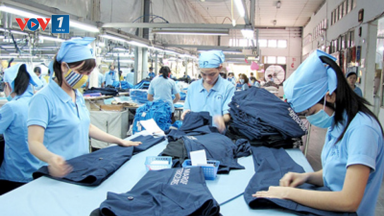 THỜI SỰ 21H30 ĐÊM 10/2/2023: Trước khó khăn về thị trường xuất khẩu, nhiều doanh nghiệp dệt may đang đẩy mạnh phát triển thị trường nội địa.