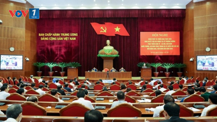 THỜI SỰ 18H CHIỀU 06/2/2023: Bộ Chính trị ban hành Nghị quyết 36 về phát triển và ứng dụng công nghệ sinh học phục vụ phát triển bền vững đất nước trong tình hình mới