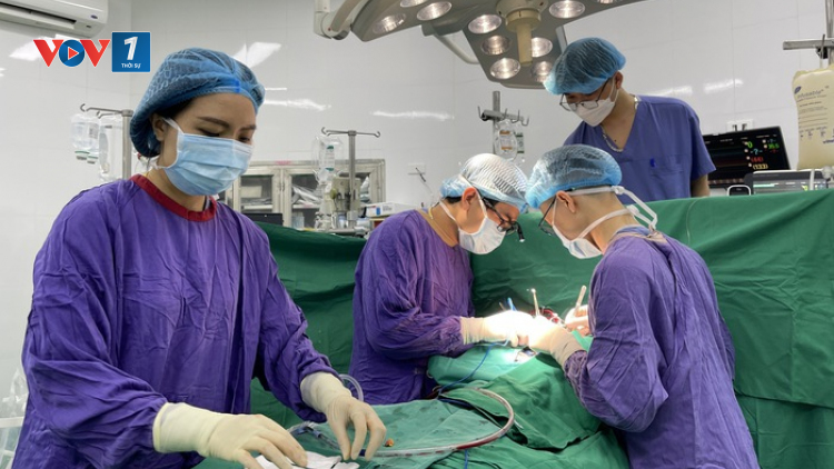 THỜI SỰ 18H00 CHIỀU 23/3/2023: Bệnh viện Hữu nghị Việt Đức (Hà Nội) thực hiện thành công ca lấy và ghép đa tạng từ người cho chết não thứ 100