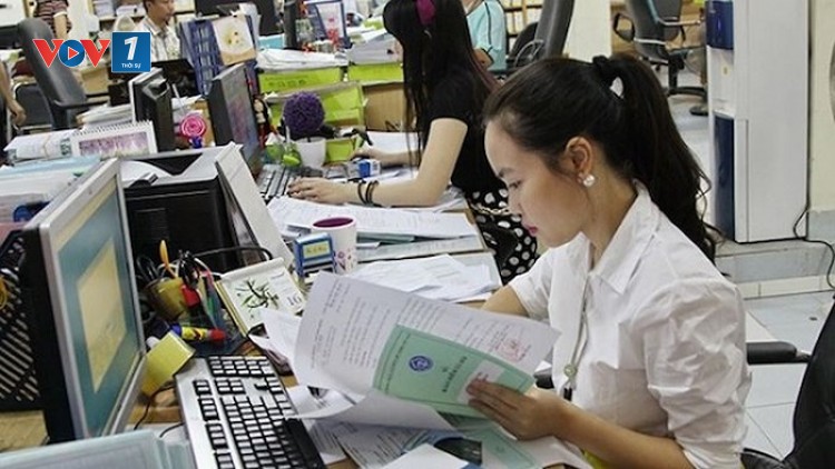Doanh nghiệp chây ỳ nợ đóng bảo hiểm xã hội: Giải pháp nào ngăn chặn? (07/3/2023)