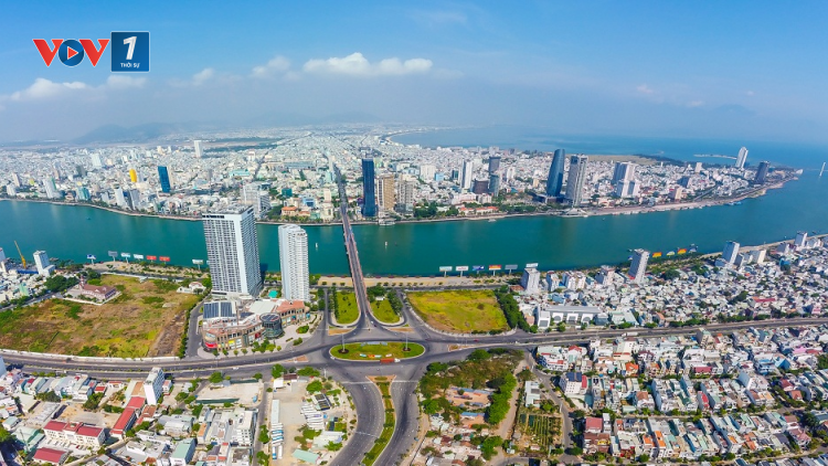 THỜI SỰ 12H TRƯA 7/4/2023: Đà Nẵng dẫn đầu các tỉnh, thành phố vùng kinh tế trọng điểm miền Trung về tốc độ tăng trưởng tổng sản phẩm trong quý 1 năm nay.