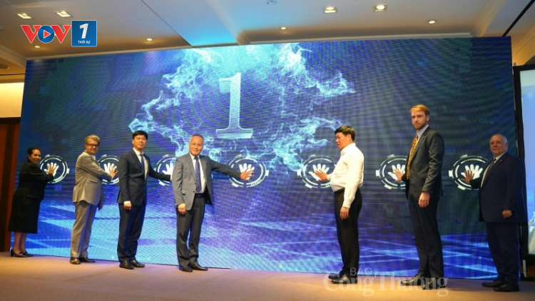 THỜI SỰ 12H TRƯA 20/4/2023: Khai mạc Tuần lễ Thương hiệu quốc gia và Diễn đàn thương hiệu quốc gia Việt Nam 2023 với chủ đề "Định vị thương hiệu quốc gia Việt Nam xanh"