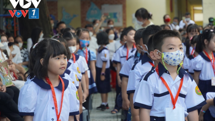 TPHCM thí điểm tuyển sinh đầu cấp không theo phân tuyến địa giới hành chính - đảm bảo tính công bằng và minh bạch trong tuyển sinh (PS 25/4/2023)