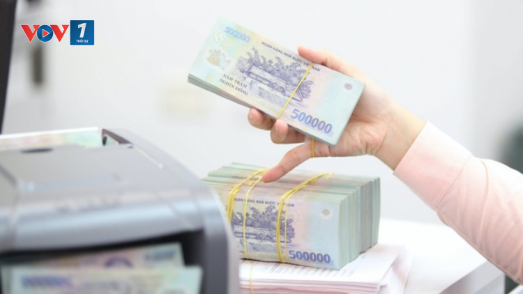 Dòng tiền tại ngân hàng của dân cư tăng lên, doanh nghiệp giảm đi trong quý 1/2023 (13/6/2023)