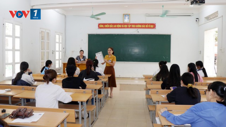 THỜI SỰ 21H30 ĐÊM 27/6/2023: Đã có gần 99% thí sinh trên cả nước đã đến điểm thi làm thủ tục đăng ký dự thi, kỳ thi tốt nghiệp trung học phổ thông bắt đầu từ sáng mai